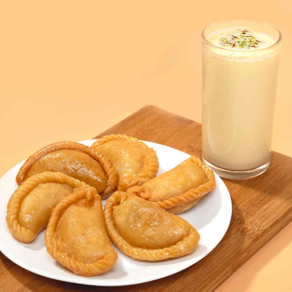 Aaha Holi Special Desi Ghee Mawa Gujiya