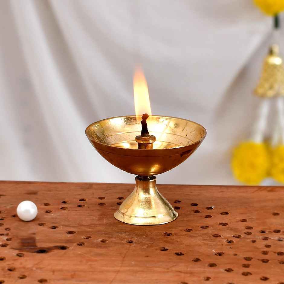 CraftVatika Brass Diya Deepak Oil Lamp