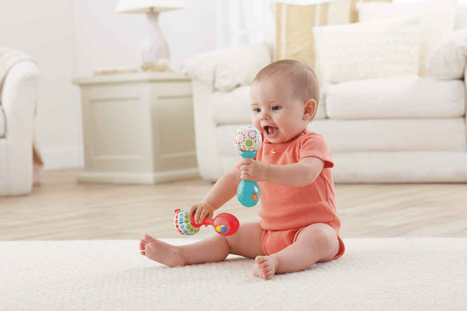 Mattel Games Fisher Price Tambourine And Maracas Gift Set That Offers Shakin Rattlin And Clackin Fun