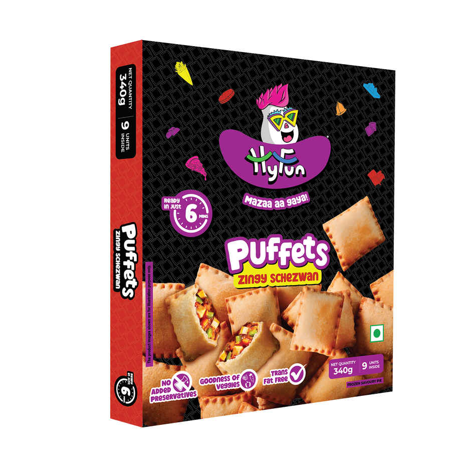 HyFun Puffets Zingy Schezwan, Spicy Puff | Frozen