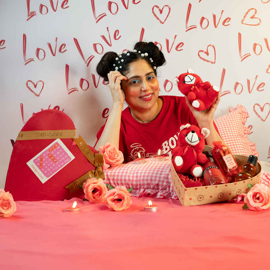 Soulflower Womens Day Heart Celebration Gift Hamper | Romantic & Thoughtful Set