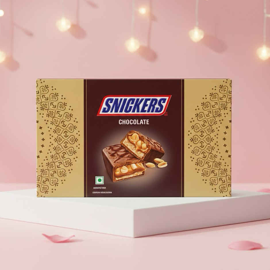 Snickers Gift Pack | 8 Bars | Peanut , Butterscotch, Berrywhip & Peanut Brownie Combo