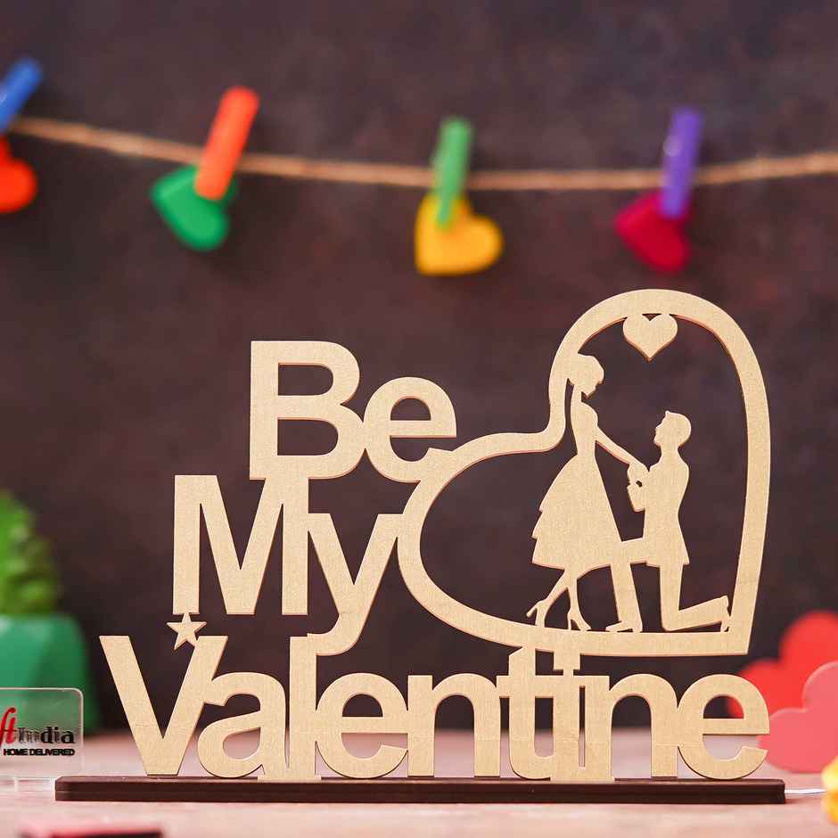 Golden Couple Showpiece Romantic Home Decor Gift | eCraftIndia