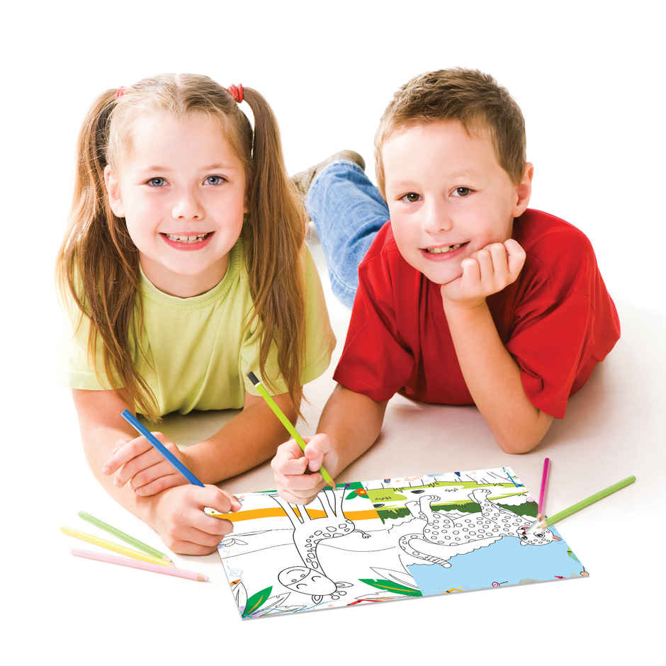 Pegasus Books Fun With Crayons | wild Animals