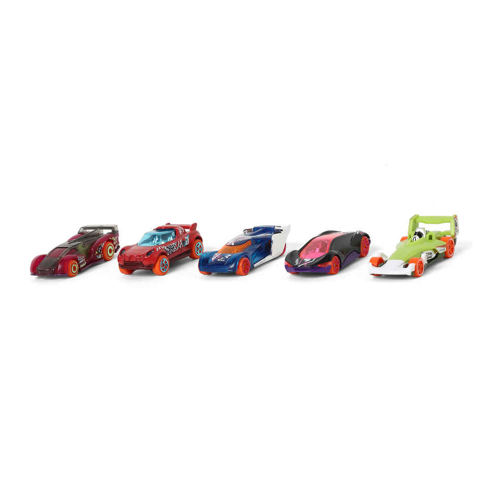 Hot Wheels 5-Car Pack of 1:64 Scale Vehicles STUNT-TRACKS
