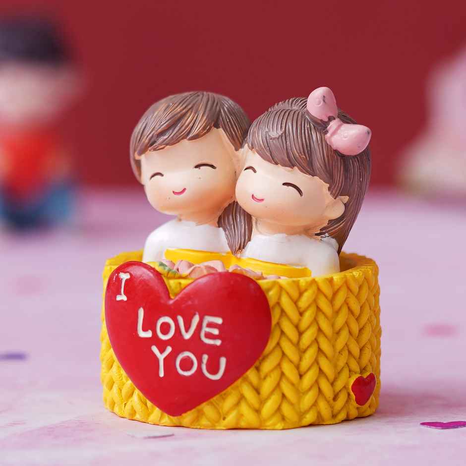 Resin Cute Couple Statue "I Love You" | EcraftIndia