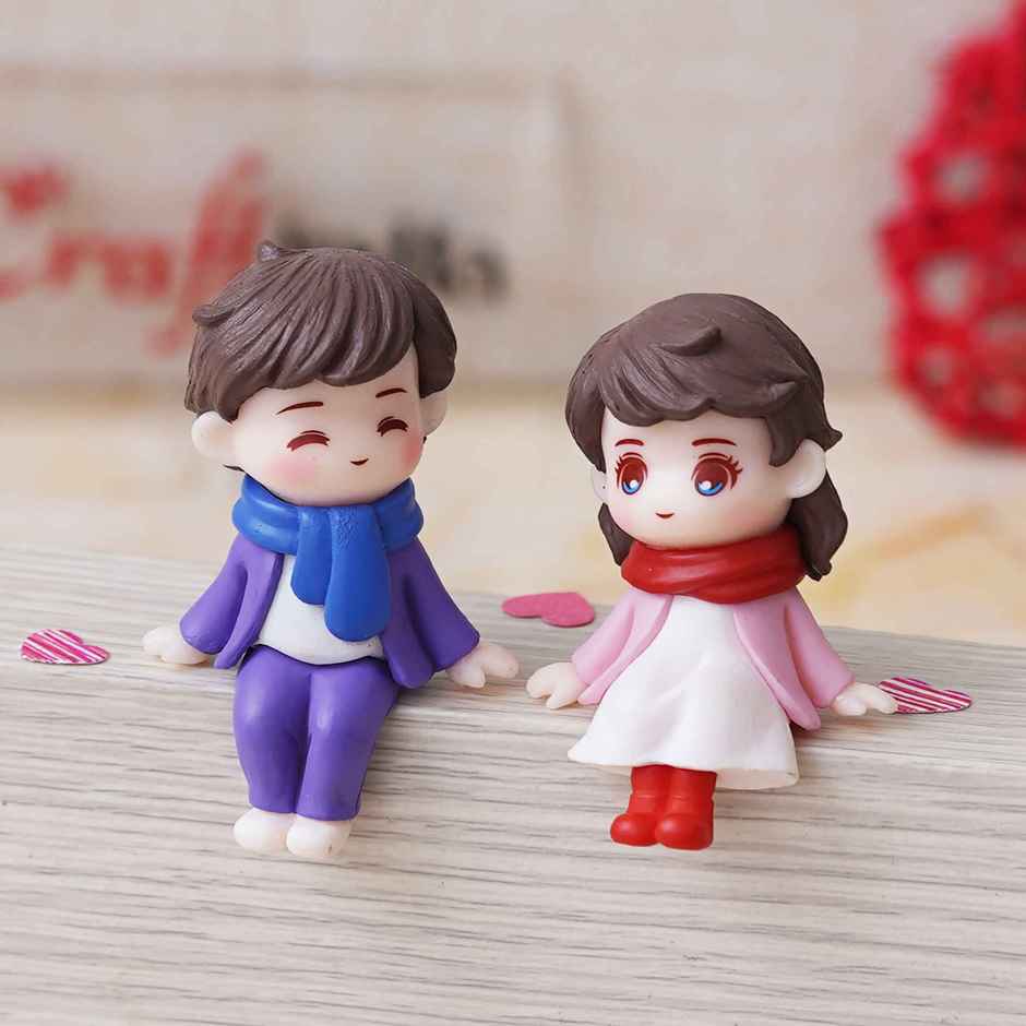 eCraftIndia Cute Boy and Girl Sitting Couple Statue Showpiece