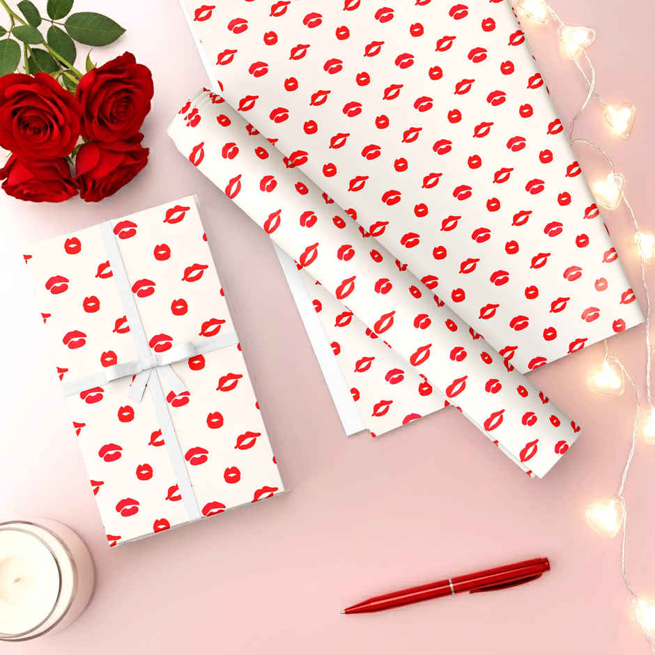 Lips Love Gift Wrapping Paper | Mad Over Prints
