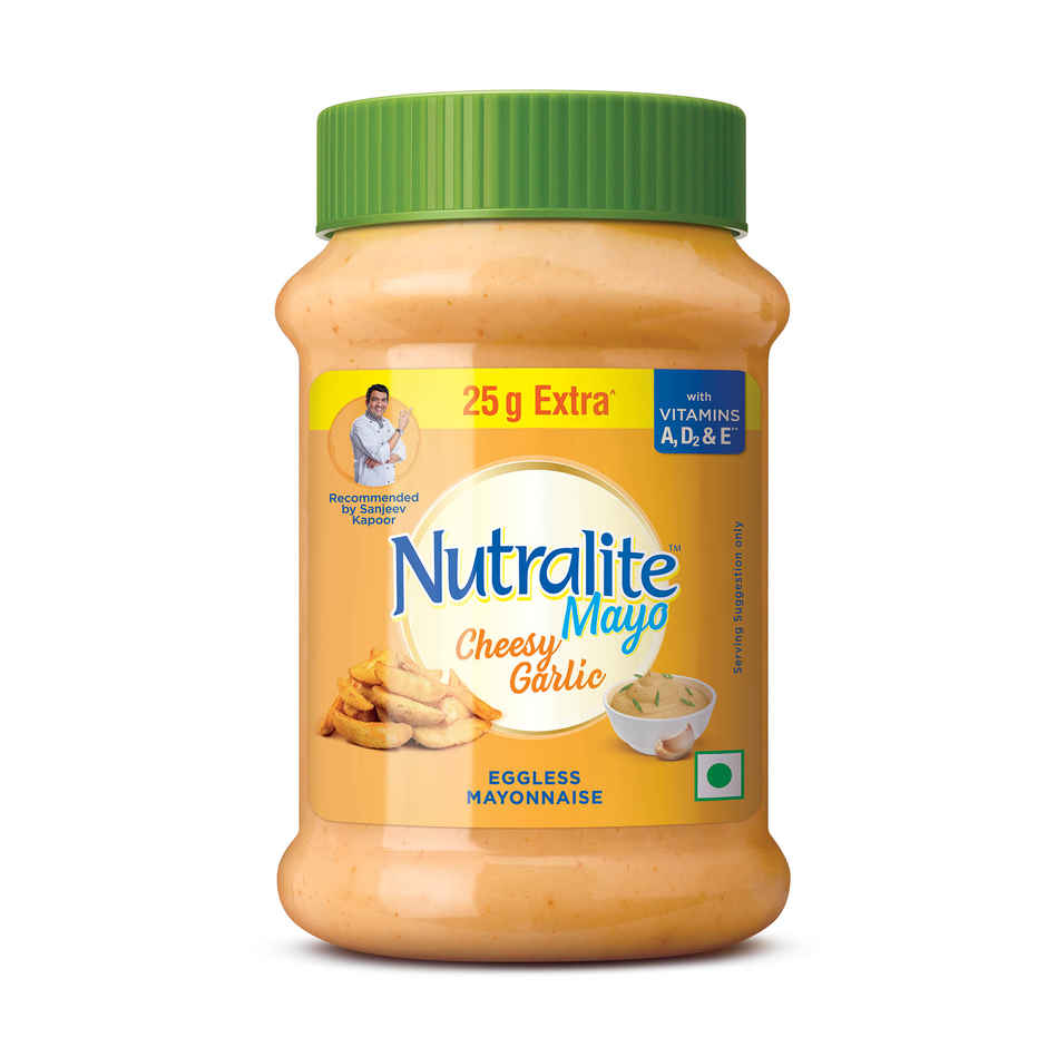 Nutralite Mayo Cheesy Garlic Eggless Mayonnaise (Extra 25g Free) - 275g Combo