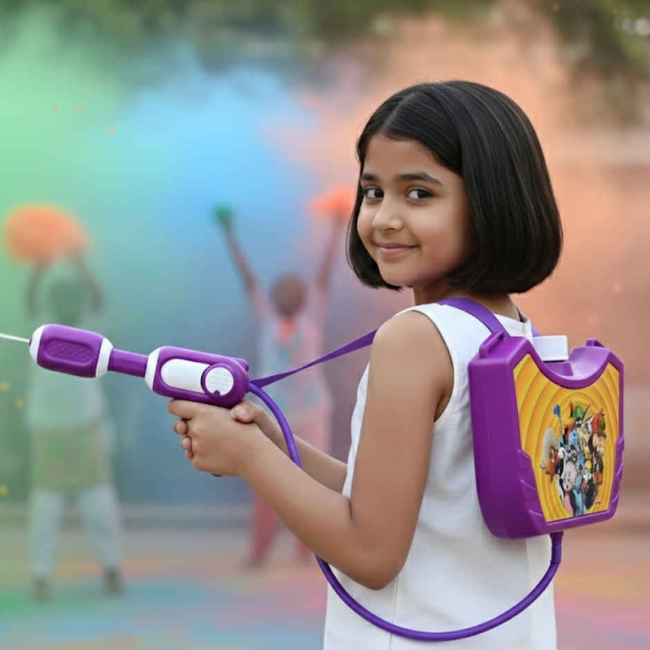 Looney Tunes Holi Water Tank Pichkari | 1.25 L | Tomuncle