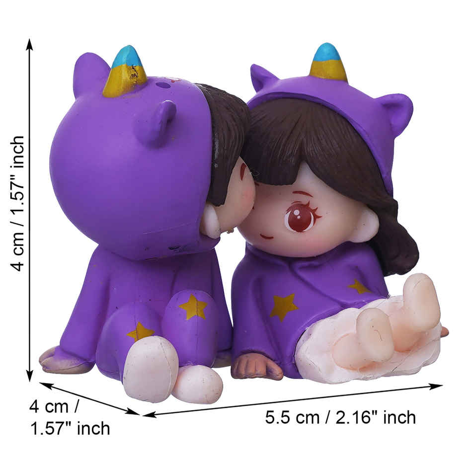 eCraftIndia Miniature Romantic Couple Statue Boy Kissing Girl Forehead Showpiece