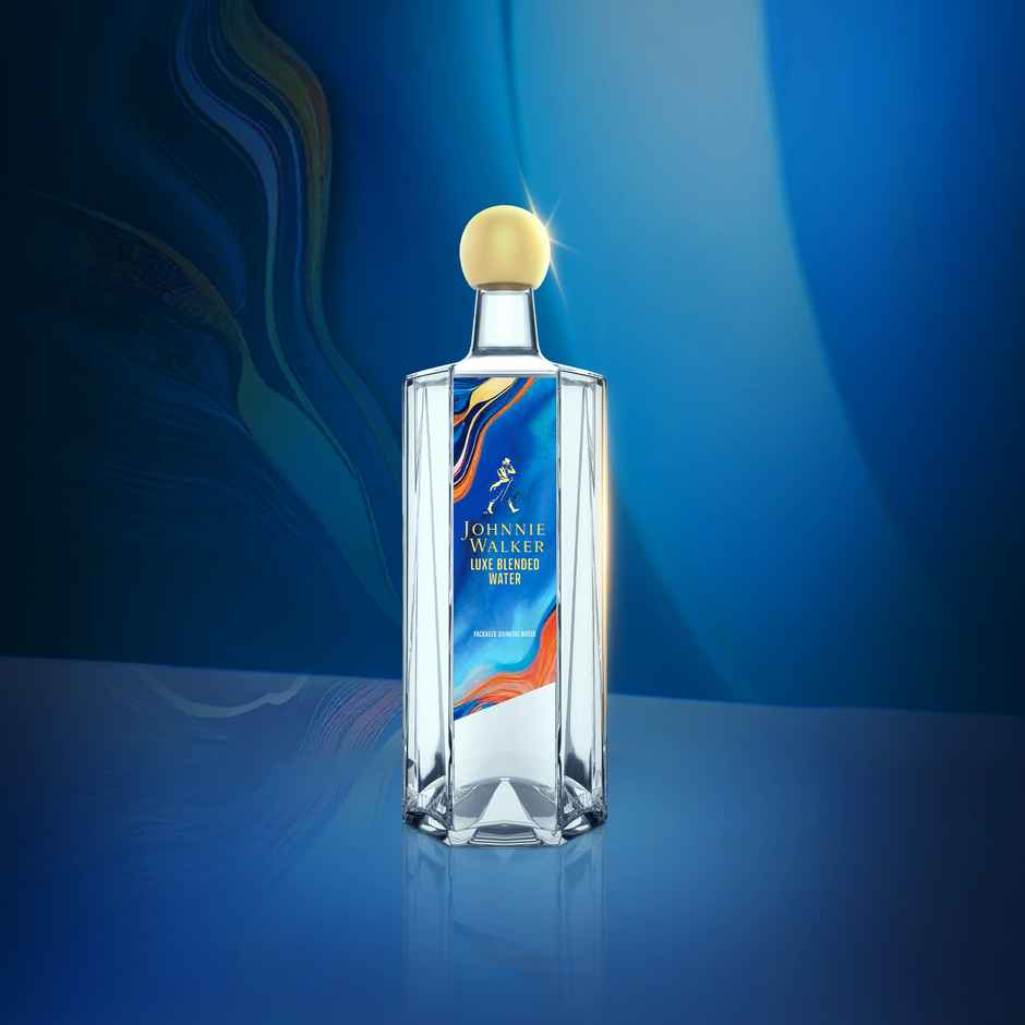 Johnnie Walker Luxe Blended Water