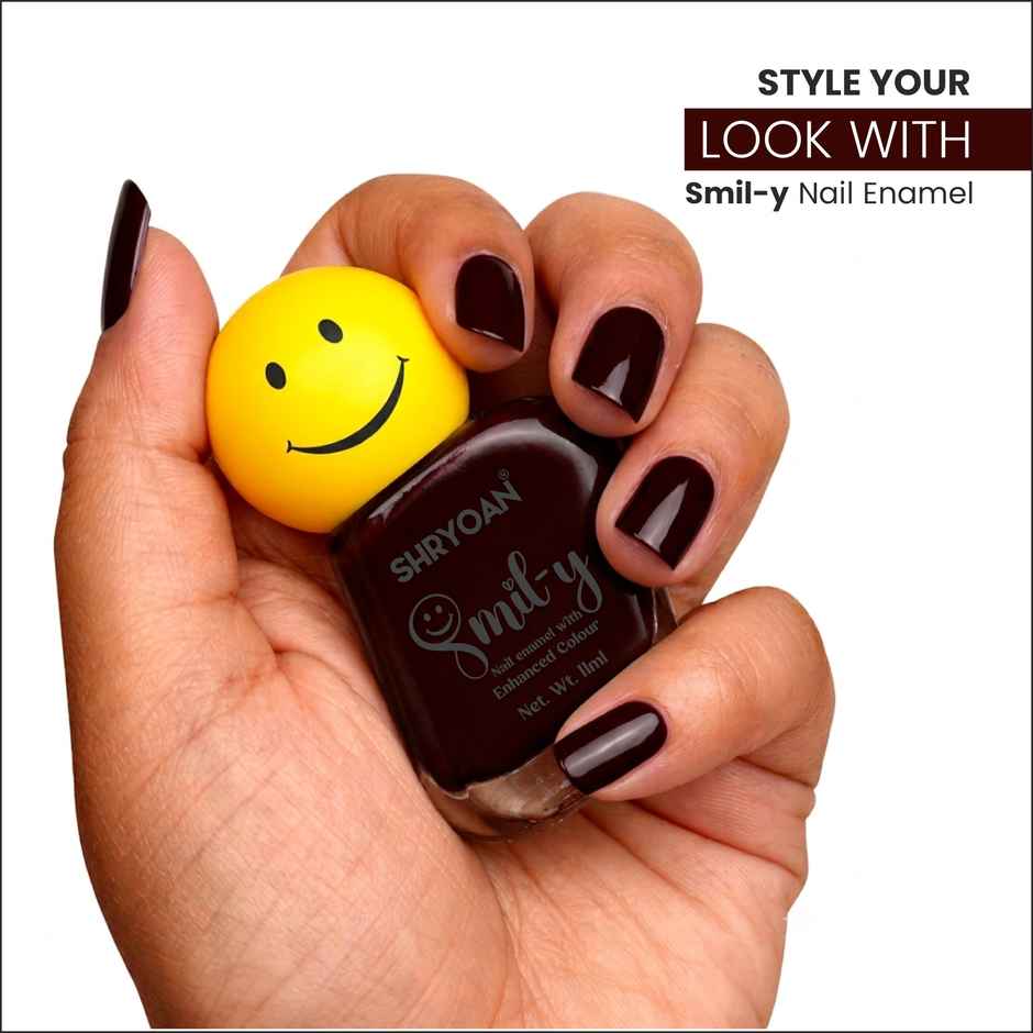 Shryoan Smily Nail Enamel with Enhanced Colour | Chocolate