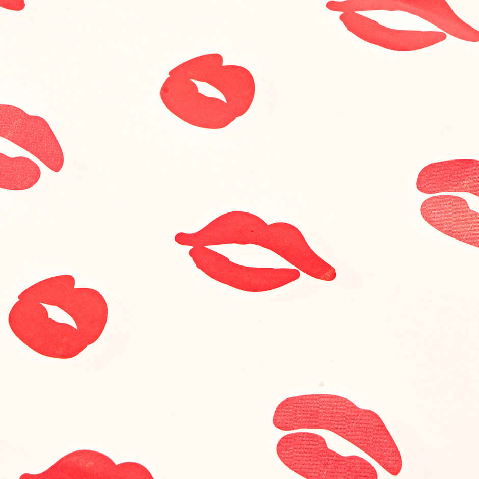 Lips Love Gift Wrapping Paper | Mad Over Prints
