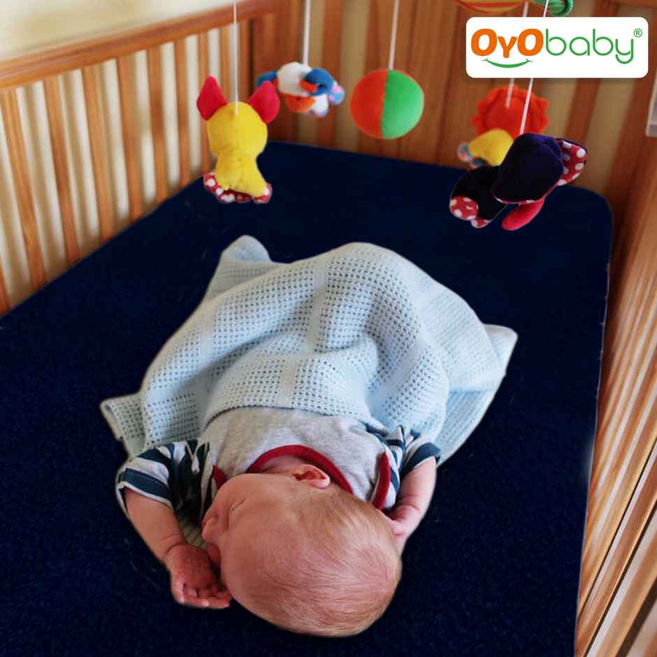 Oyo Baby Waterproof Dry Sheet L 140Cm X 100Cm, Dark Blue