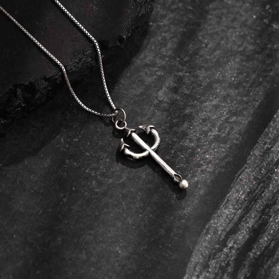 Giva Oxidised Silver Trident Pendant With Box Chain For Him