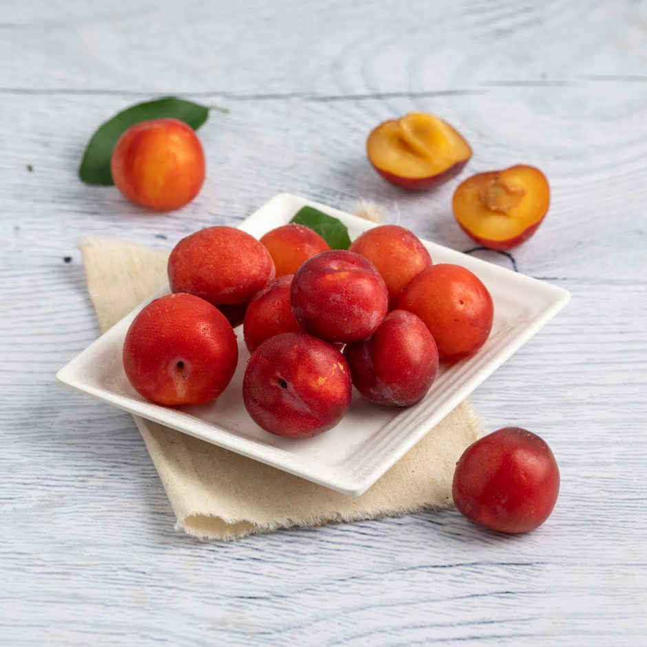 Plum Indian (Aloo Bukhara)