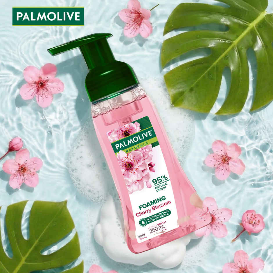 Palmolive Hydrating Foaming Handwash Liquid with Cherry Blossom