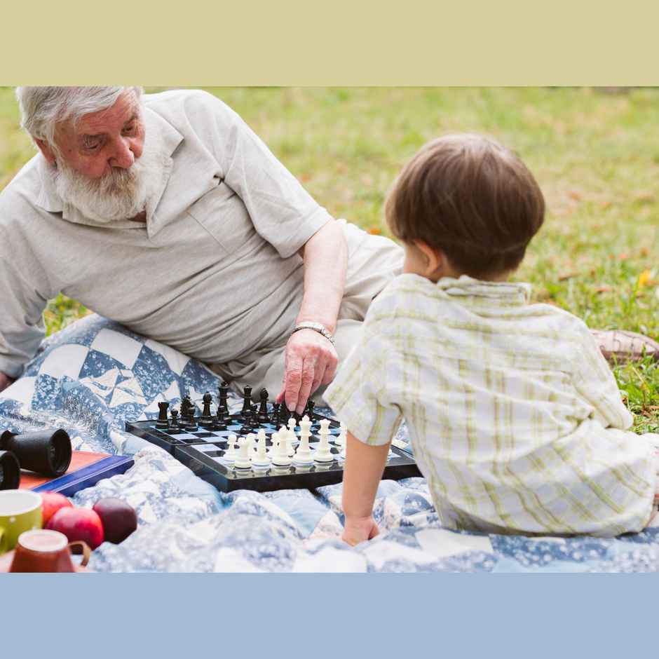 Hamleys Youreka Chess Game Set Multicolour 6Y+