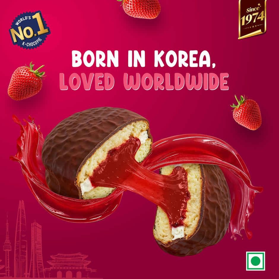 Orion Strawberry Choco Pie | Filled Cake Snack