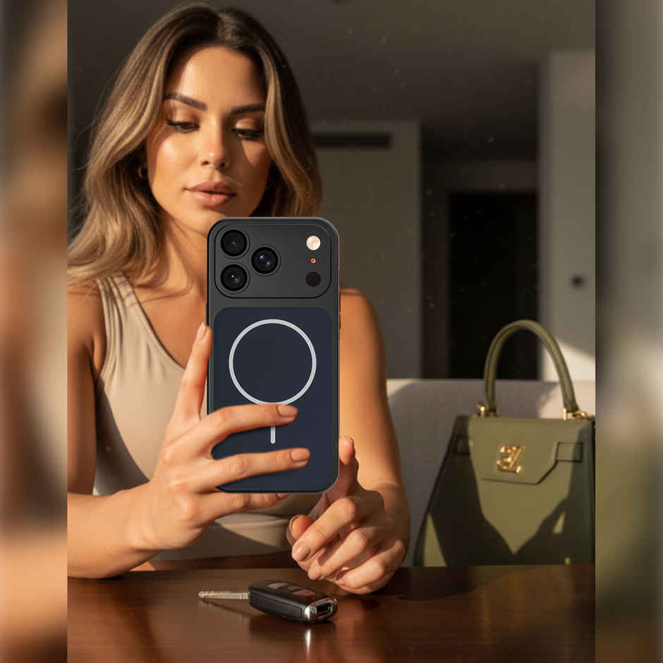 Artistque MagSafe Case For iPhone 17 Silicone Back Cover | Black