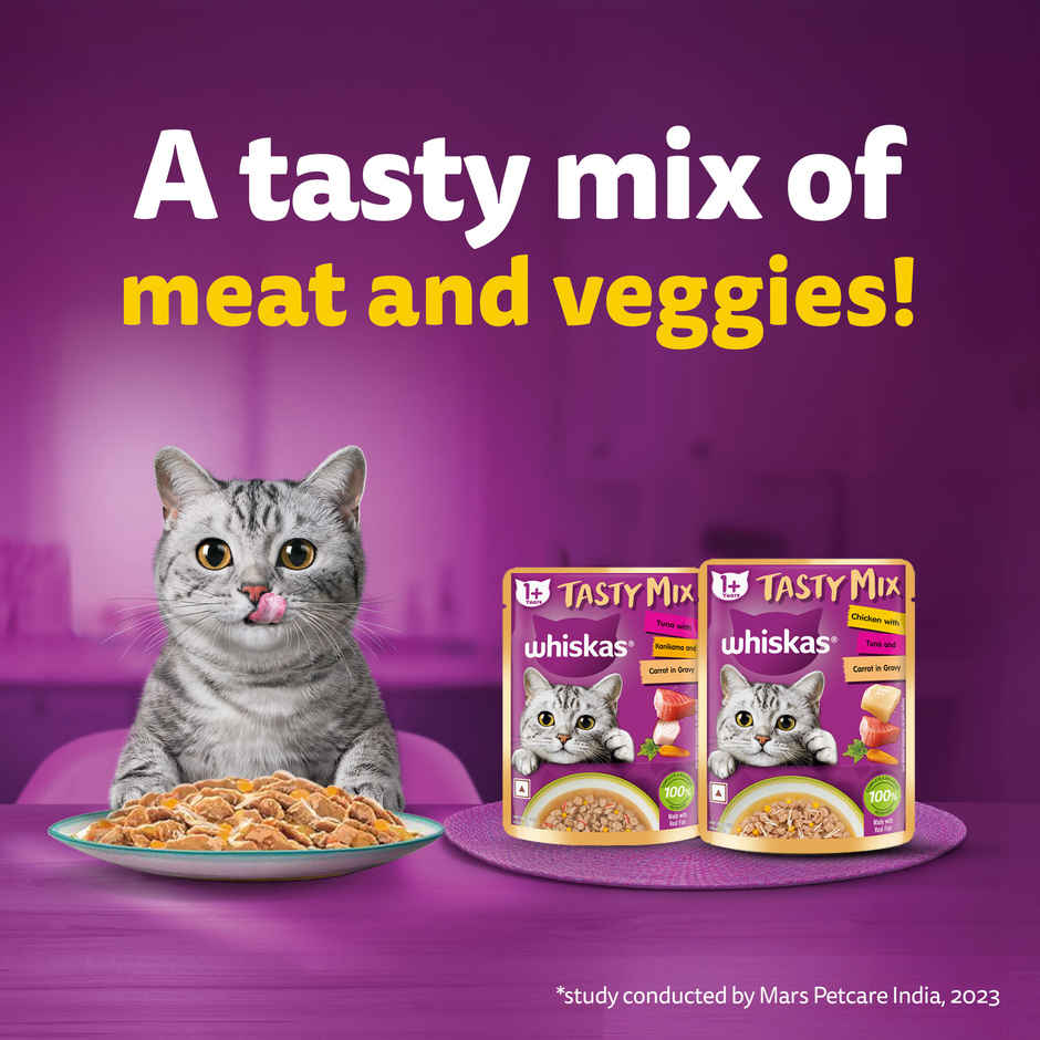 Whiskas Tasty Mix Adult Wet Cat Food, Chicken with Tuna & Carrot in Gravy