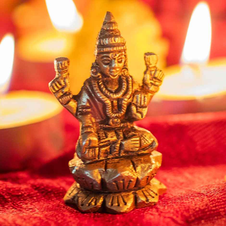 Goddess Lakshmi Idol, Yellow | 10club