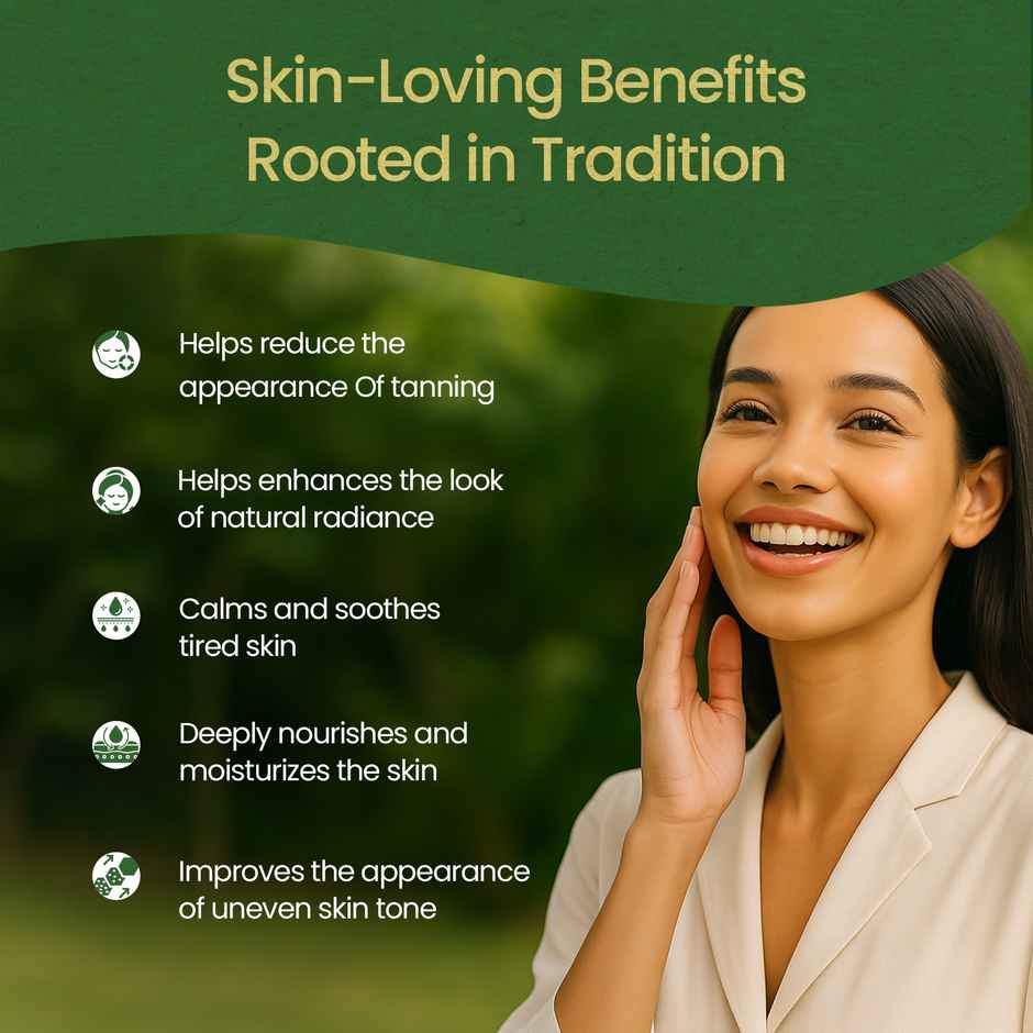 Kerala Ayurveda Nalpamaradi Oil | De-Tan, Sun Damaged Pre-Bath Face & Body Oil |With Fresh Turmeric