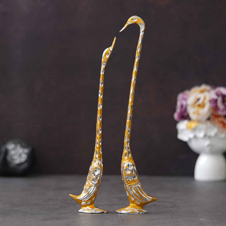 eCraftIndia Elegant Silver and Golden Kissing Swan Couple Statue
