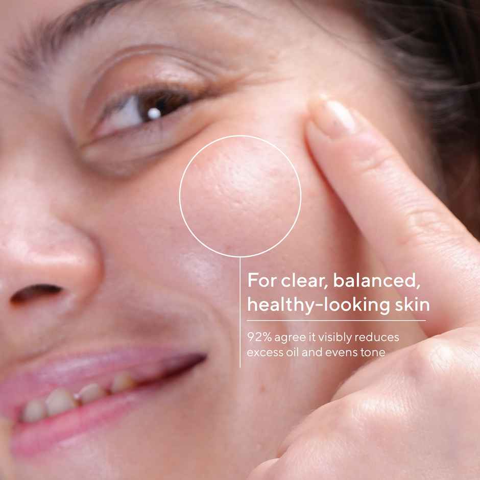 CosIQ 5% Niacinamide Daily Gentle Face Wash | Fades Dark Spots & Breakout | Dermatologically Tested