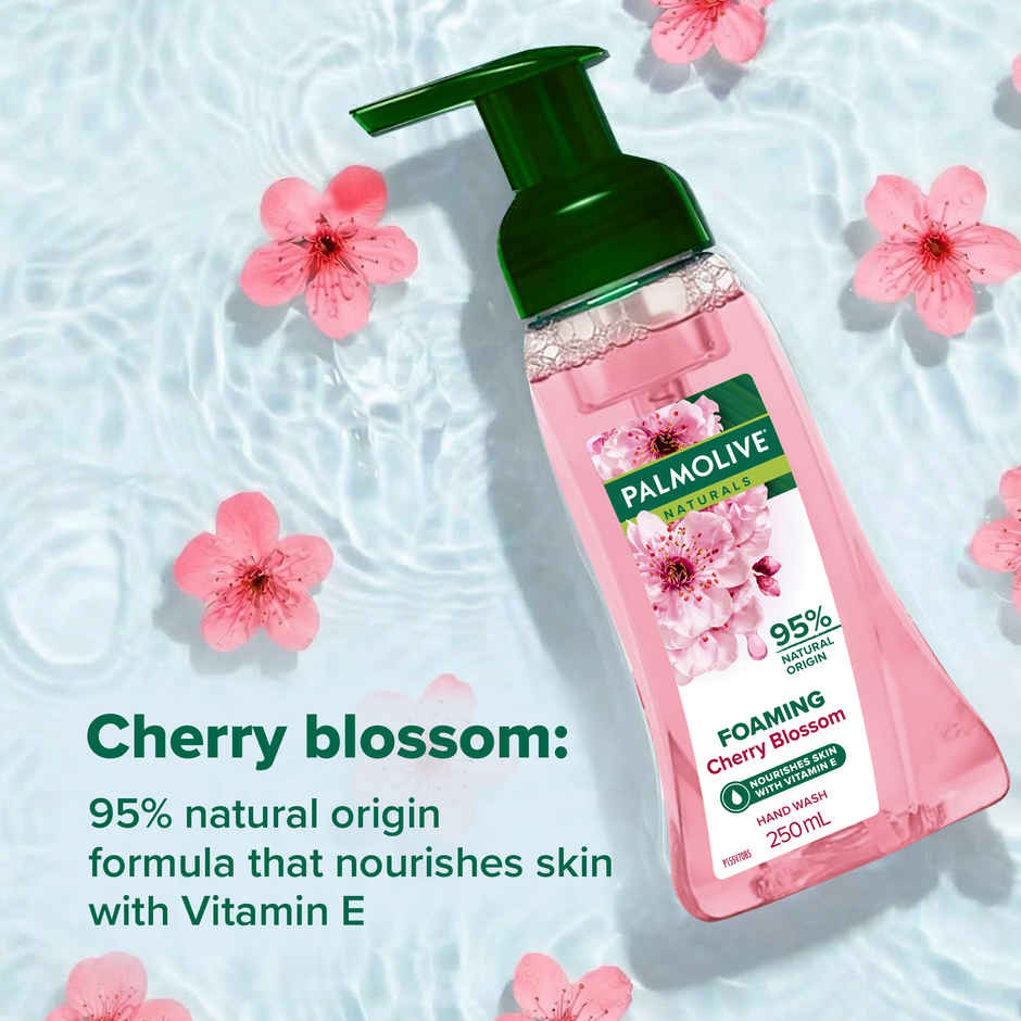 Palmolive Hydrating Foaming Handwash Liquid with Cherry Blossom
