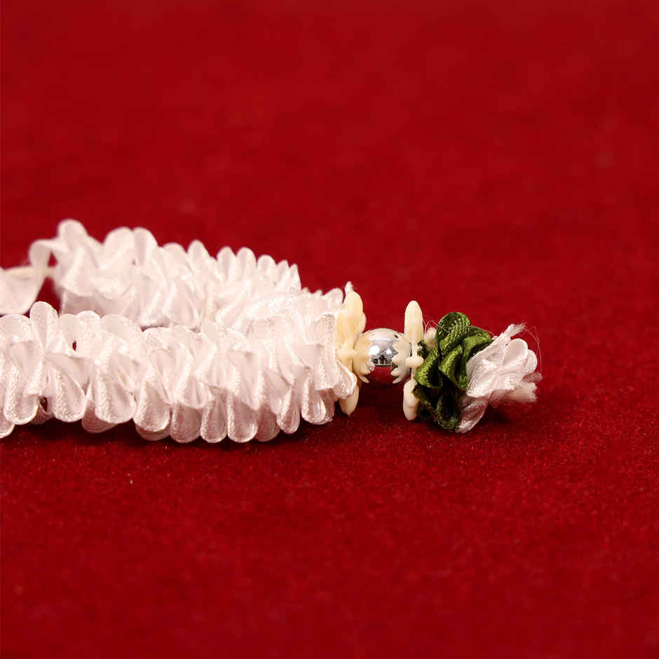 Pooja Mala Garland | White | 4 Inch | Mayyur