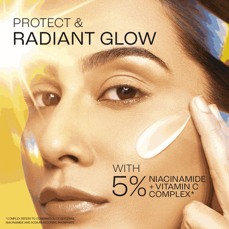 Lakme 5% Niacinamide and Vitamin C Water Light Sunscreen Gel SPF 50 PA++++ For Oily Skin 2X Glow