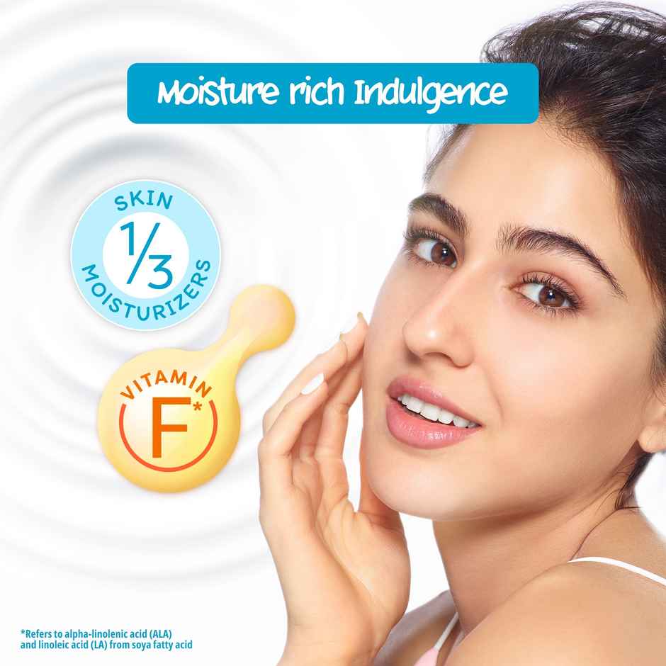 Fiama Moisturizing Soap Bar Japanese Hokkaido Milk & Blueberry Non-Sticky Moisturization