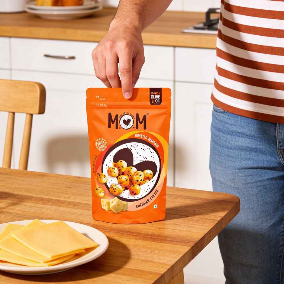 MOM Cheddar Cheese Roasted Makhana