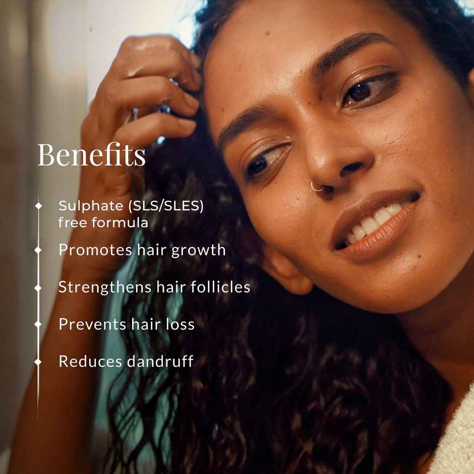 Forest Essentials Hair Cleanser Bhringraj & Shikakai | Travel Size Strengthening Shampoo