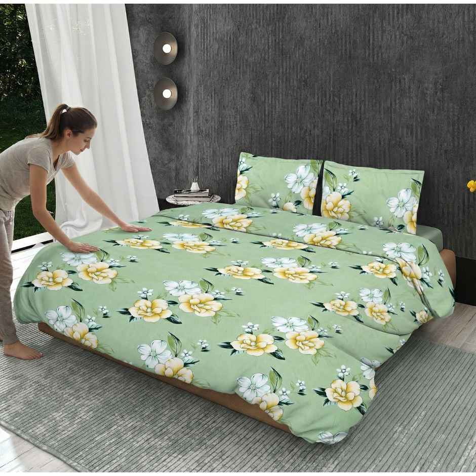Dream Living 115 GSM Double Bedsheet Set |220 x 250 cm| With 2 Pillow Covers