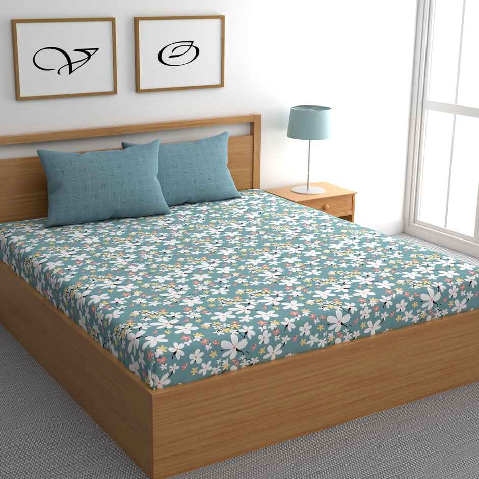 CHHAVI INDIA King Size Bedsheet With 2 Pillow Covers | Design Kb818