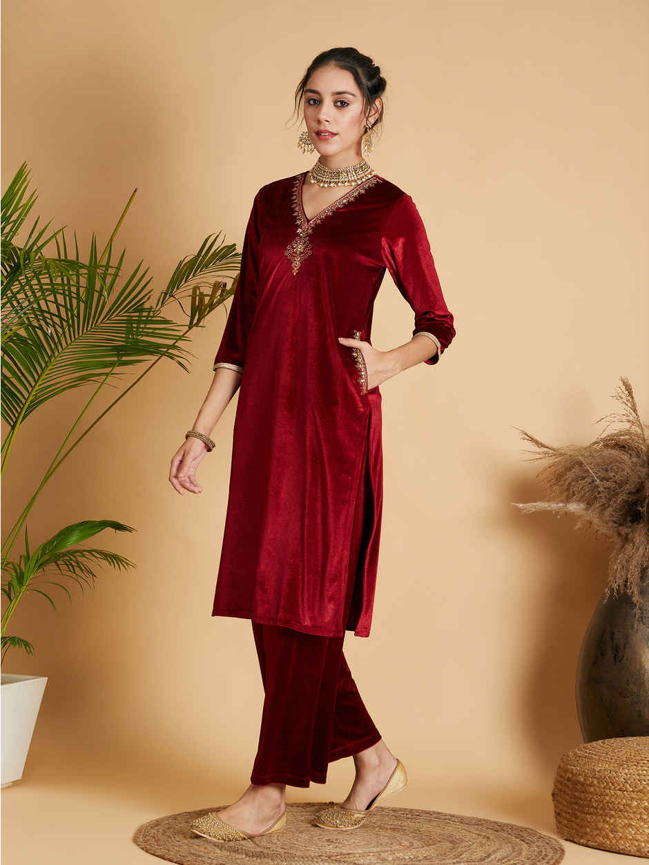 Shae by SASSAFRAS Women's Velvet Embroidered Pocket Straight Kurta | SHKUR00325 | Maroon - XL