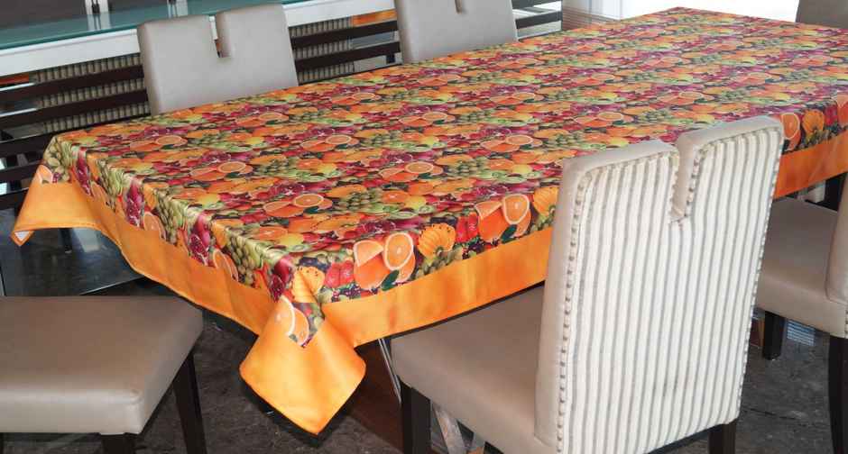 Lushomes Dining Table Cover - 6 Seater | Digital Printed Yellow | 60 x 90 inch