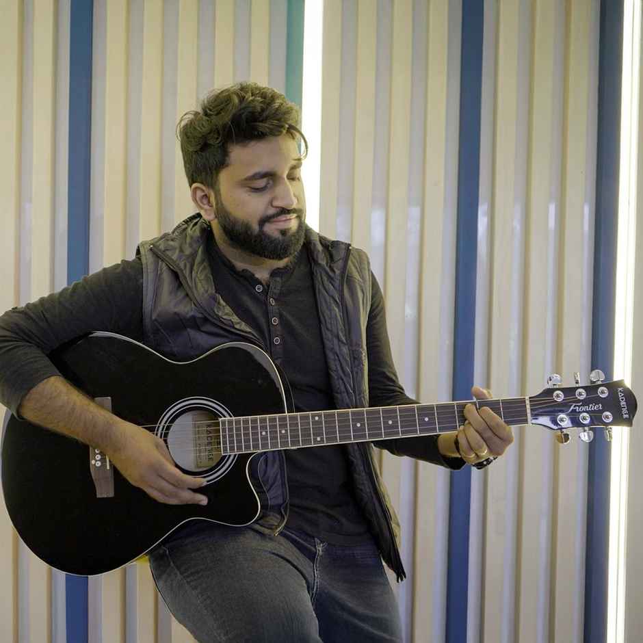 Kadence Frontier Guitar Combo - Black Acoustic Guitar with Bag | Strap & Picks