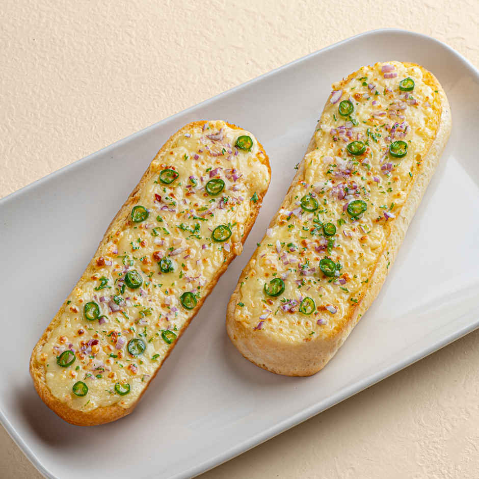 Hot Chocolate + Layered Double Chocolate Cake Jar + Chili Cheese Toast 