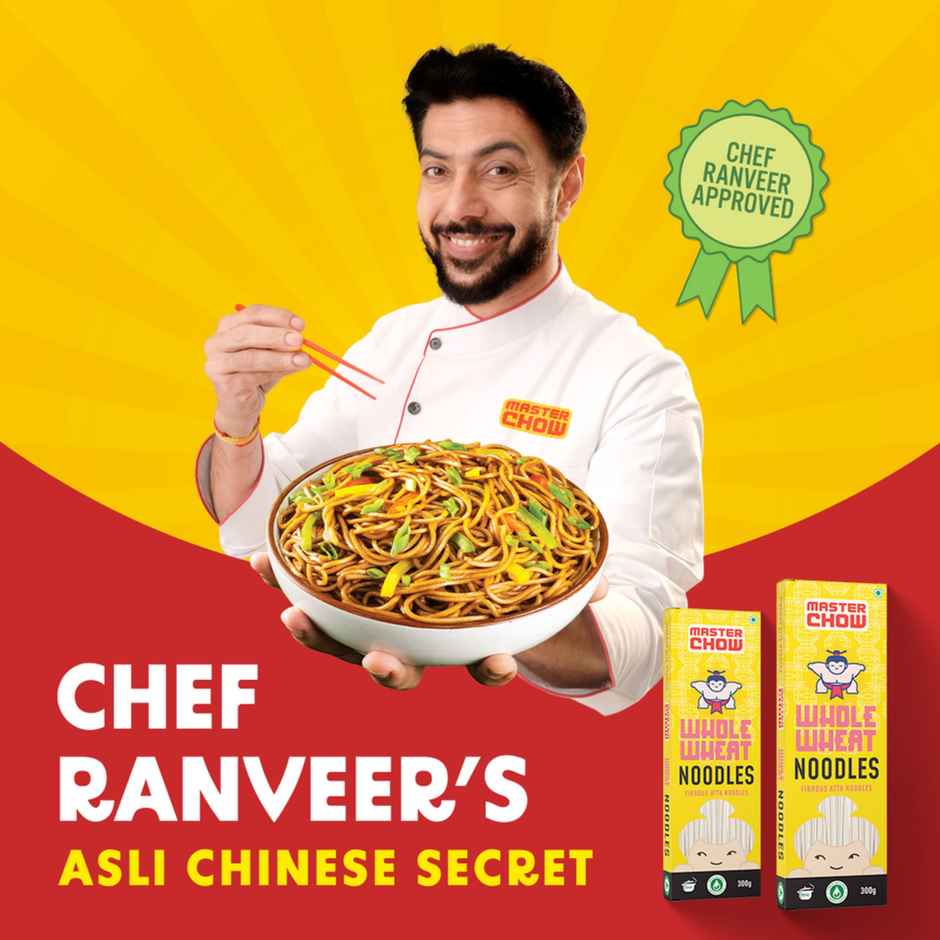 Masterchow Healthy Whole Wheat Noodles (300g) & Masterchow Chowmein Cooking Sauce (220g) Combo