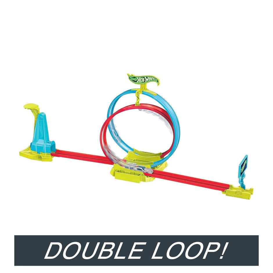 Mattel Hot Wheels Neon Speeders Track Set, Laser Stunt Slamway with 1 Mattel Hot Wheels Car