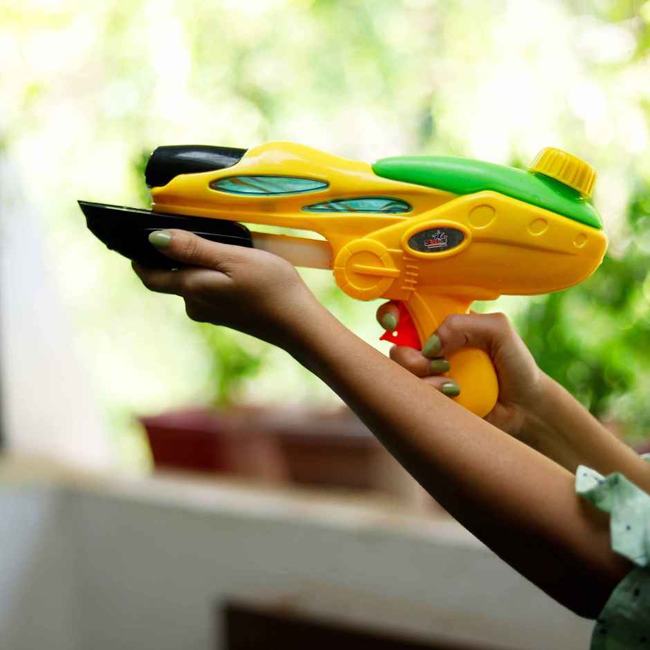 Star Toys Gizmo Water Pressure Gun | Holi Pichkari | Multicolour | Pichai