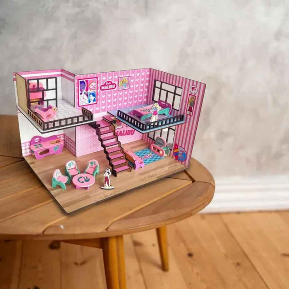 Barbie Malibu Dollhouse with painting colors