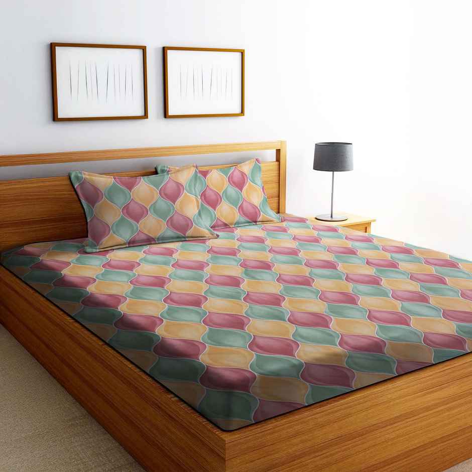 Dream Living King Size 135 Gsm Micro Geometric Bedsheet, 2 Pillow Covers | Multicolour | 94 x 87 in