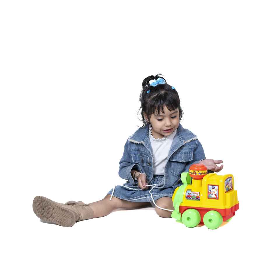 Toybharat Thomas Engine Pull Along Toy | Multicolour Travel Gift | Assorted