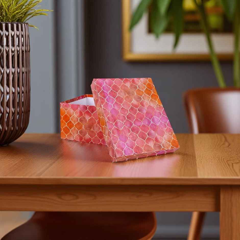 Itsy Bitsy Gift Box Moroccan Trellis Rosy Shimmer L25.5 x W20.5 x D11cm 