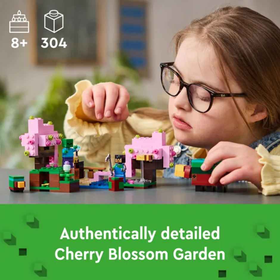 Lego Minecraft The Cherry Blossom Garden Toy 21260 (304 Pieces)